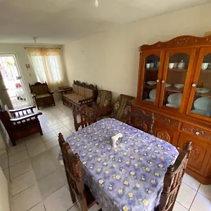 Cómoda Y Económica Casa Сasa de vacaciones